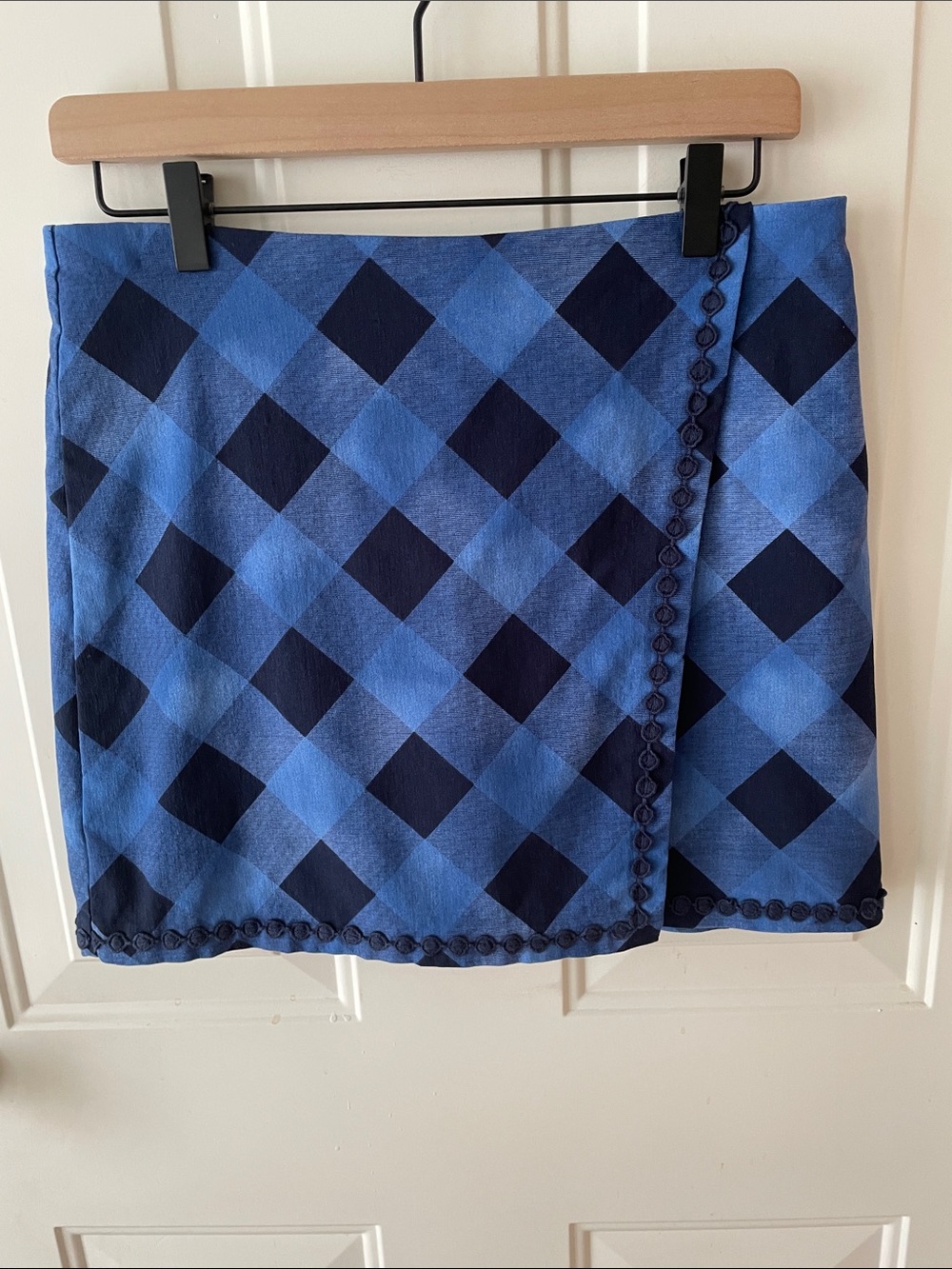 Crown and Ivy Blue Checkered Skort Size 8 Casual Beach Vacation